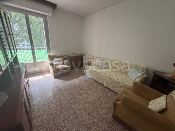 appartamento in vendita a Milano in zona Corvetto