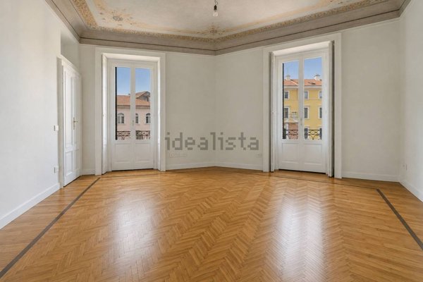 appartamento in vendita a Milano in zona Sempione
