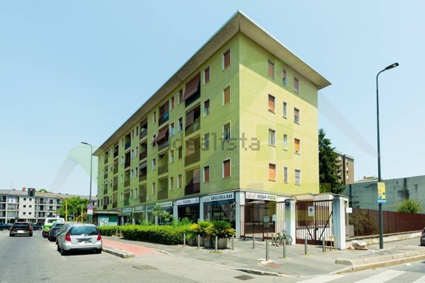 appartamento in vendita a Milano in zona Quarto Oggiaro