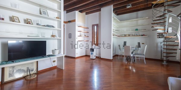 appartamento in vendita a Milano in zona San Vittore