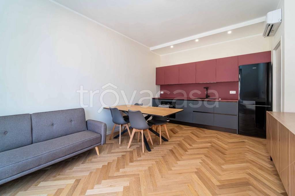 appartamento in vendita a Milano in zona Città Studi