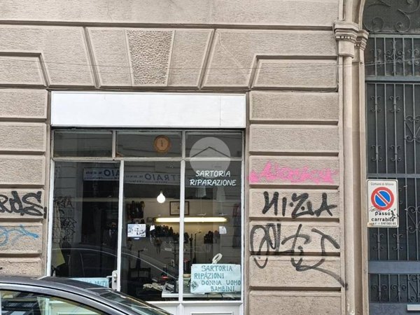 negozio in vendita a Milano