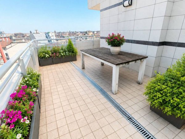 appartamento in vendita a Milano in zona Centro Direzionale