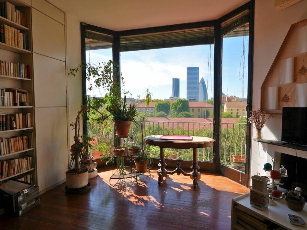 appartamento in vendita a Milano in zona Porta Magenta
