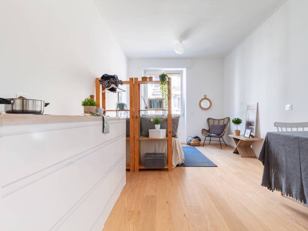 appartamento in vendita a Milano in zona Centro Direzionale
