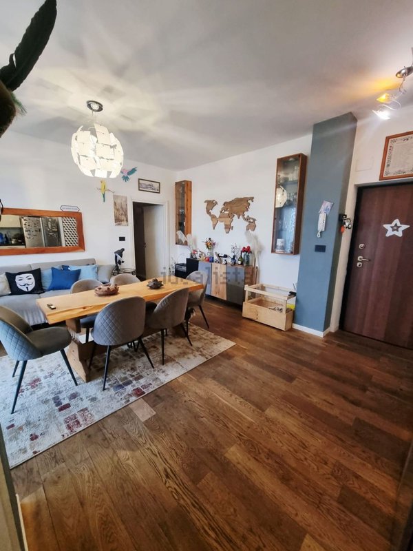 appartamento in vendita a Milano in zona Corvetto
