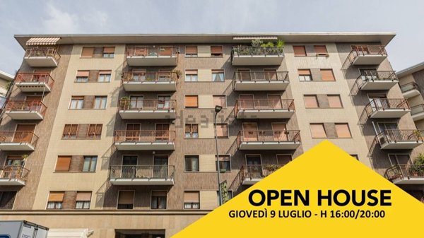 appartamento in vendita a Milano in zona Casoretto