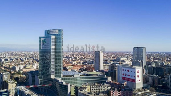 appartamento in vendita a Milano in zona Isola