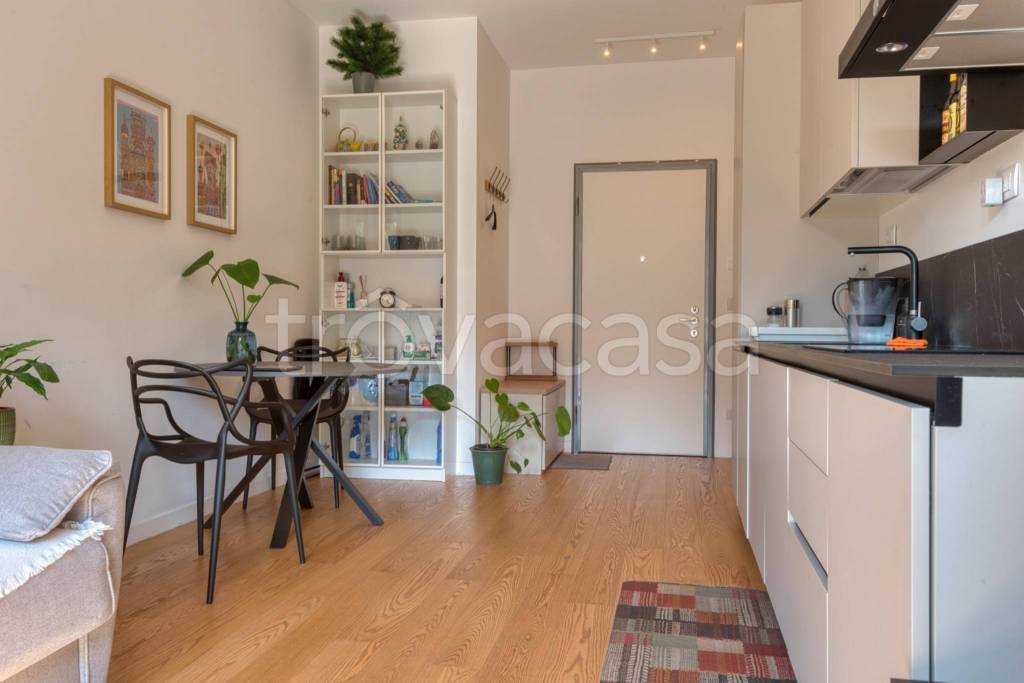 appartamento in vendita a Milano in zona Città Studi