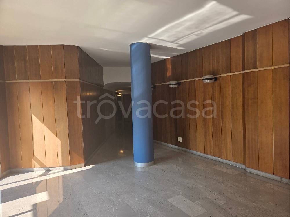 appartamento in vendita a Milano in zona Crescenzago