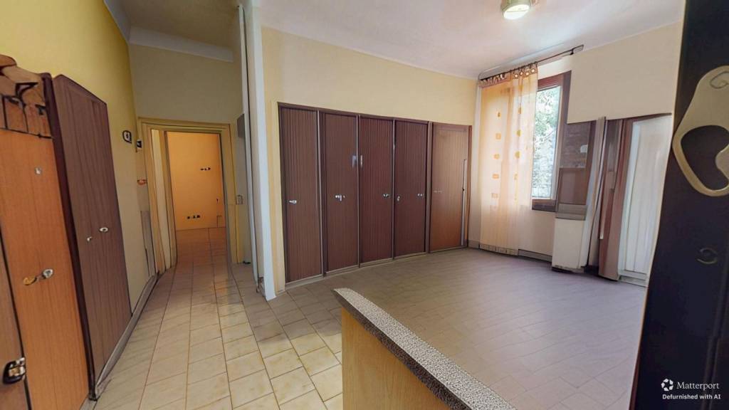 appartamento in vendita a Milano in zona Barona