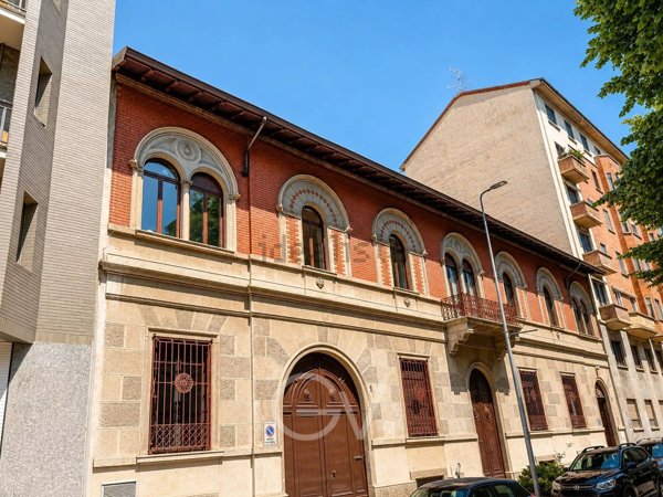 appartamento in vendita a Milano in zona Porta Romana