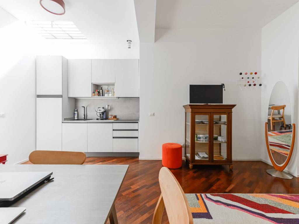 appartamento in vendita a Milano in zona Stazione Centrale