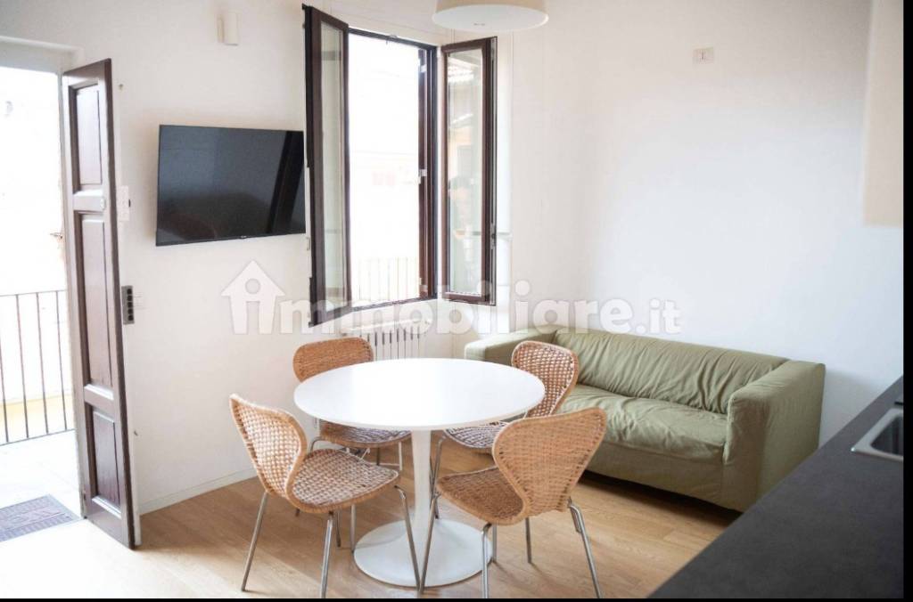 appartamento in vendita a Milano in zona Isola