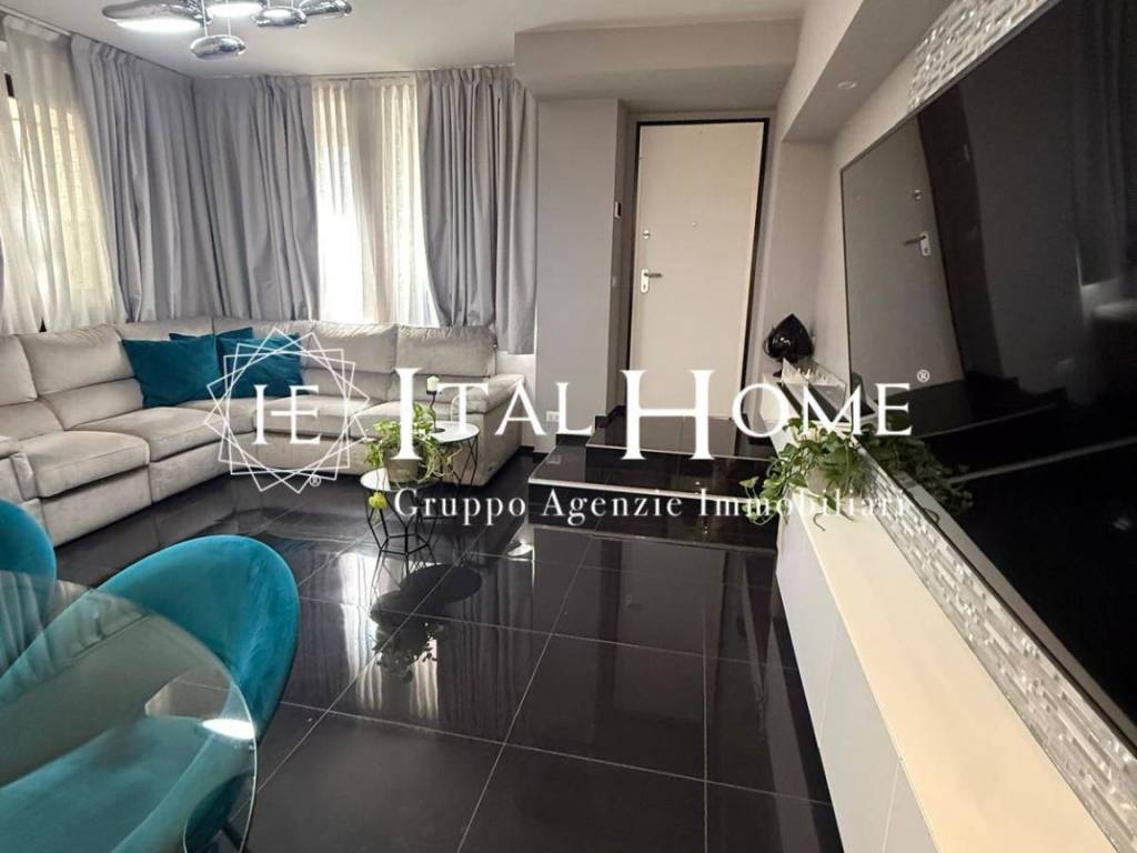 appartamento in vendita a Milano in zona Affori