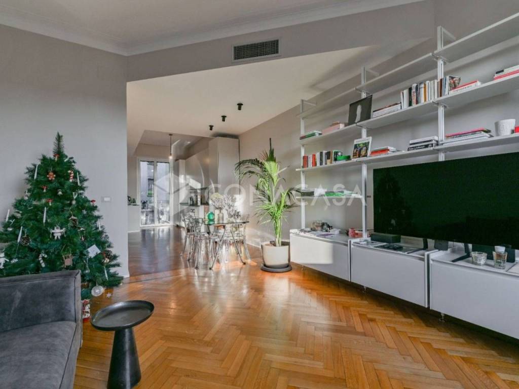 appartamento in vendita a Milano in zona Porta Venezia