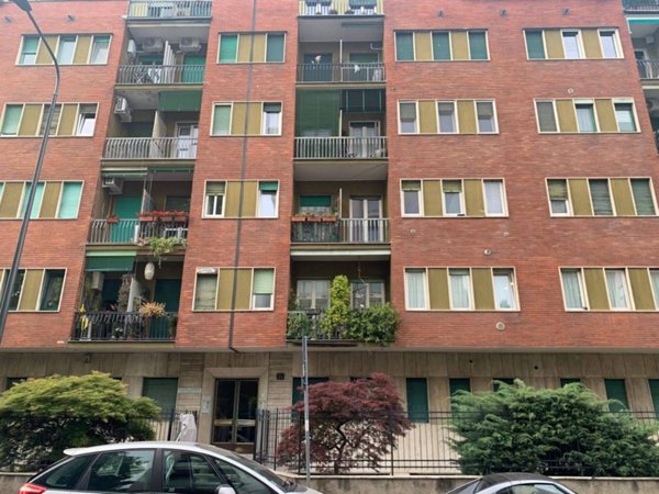 appartamento in vendita a Milano in zona Bovisa