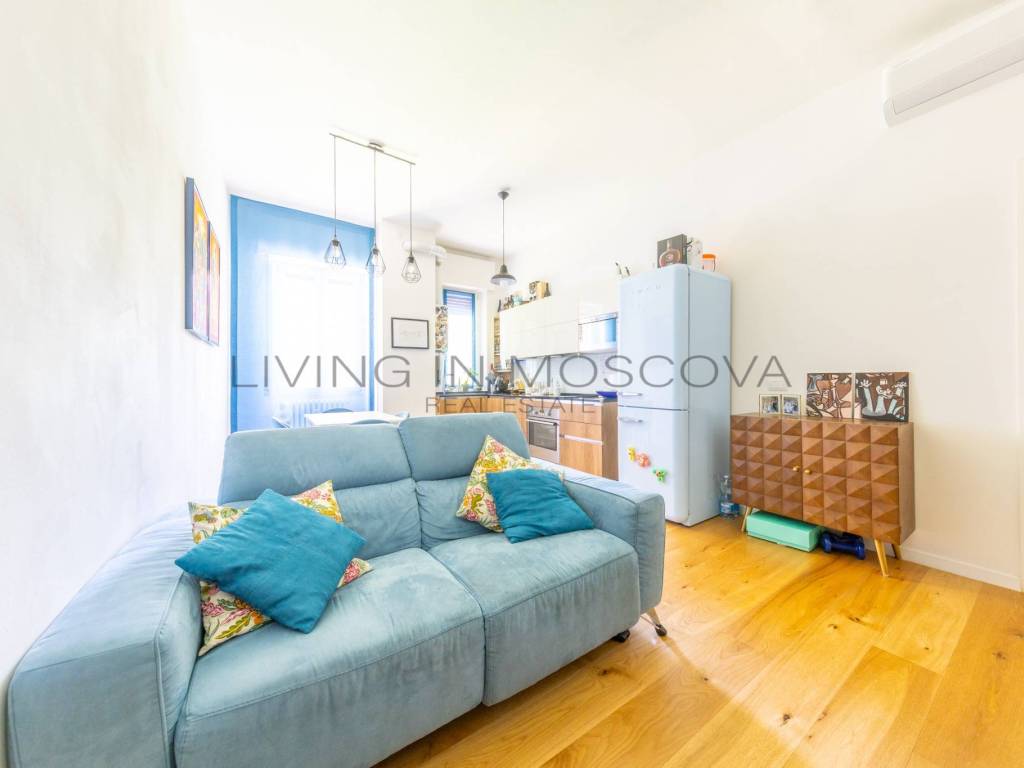appartamento in vendita a Milano in zona Solari