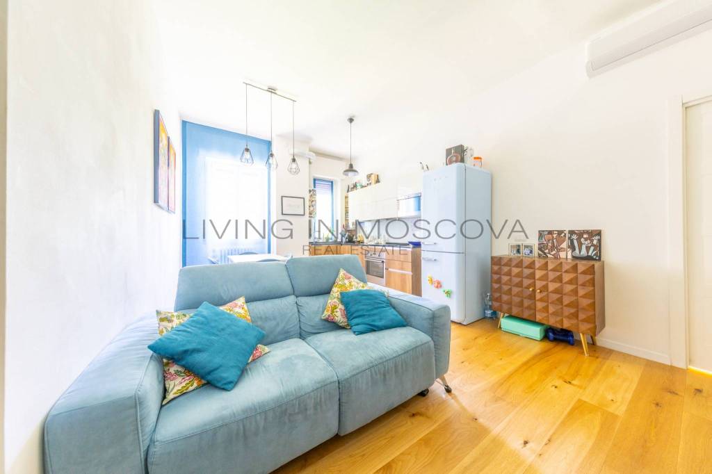 appartamento in vendita a Milano in zona Solari