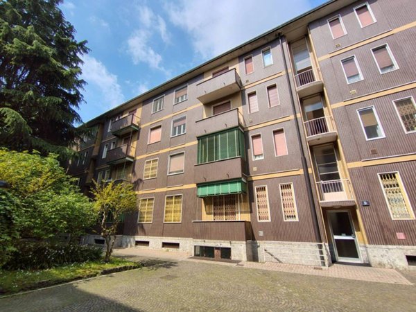 appartamento in vendita a Milano in zona Corvetto