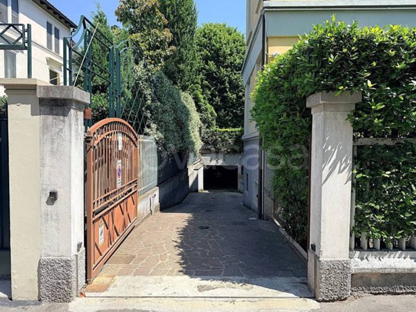 casa indipendente in vendita a Milano in zona Maggiolina