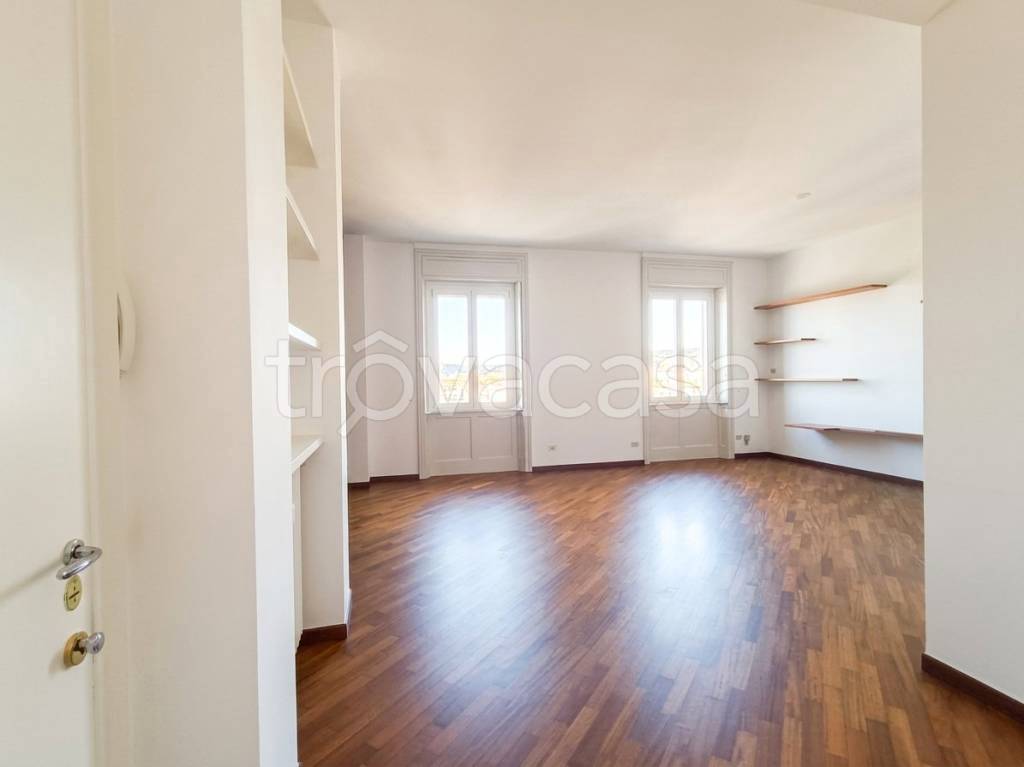 appartamento in vendita a Milano in zona Città Studi
