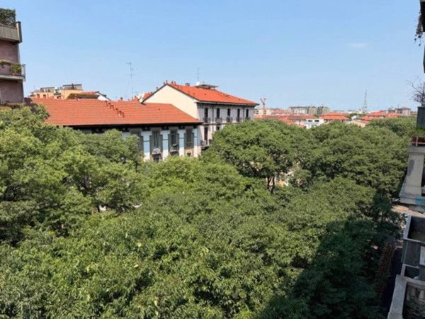 appartamento in vendita a Milano in zona Città Studi