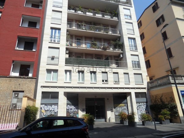 appartamento in vendita a Milano in zona Centro Direzionale