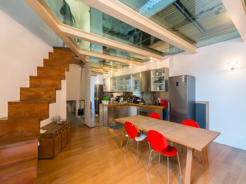 appartamento in vendita a Milano in zona Isola