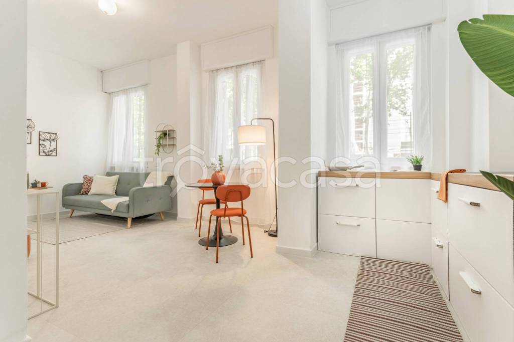 appartamento in vendita a Milano in zona Maciachini