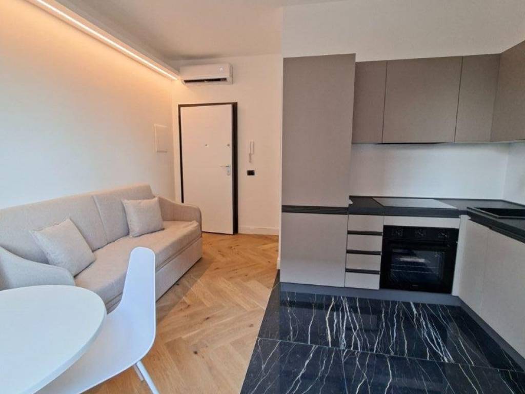 appartamento in vendita a Milano in zona Maggiolina