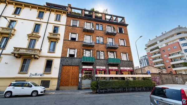appartamento in vendita a Milano in zona Dergano