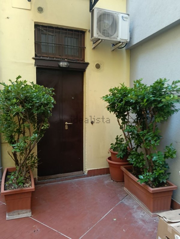 appartamento in vendita a Milano in zona Corsica