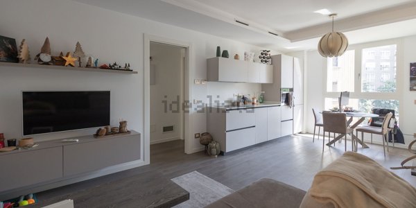 appartamento in vendita a Milano in zona Solari