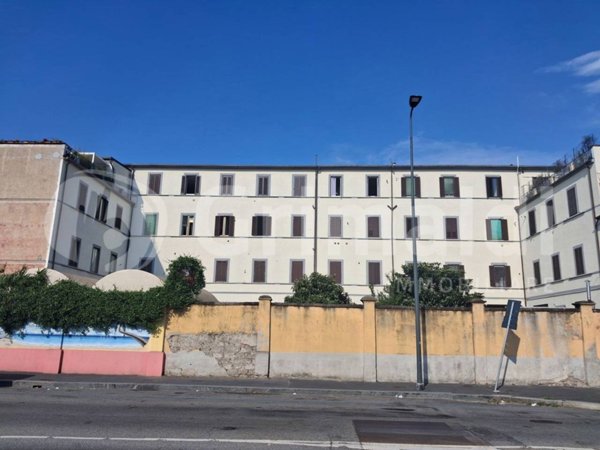 appartamento in vendita a Milano in zona Rogoredo
