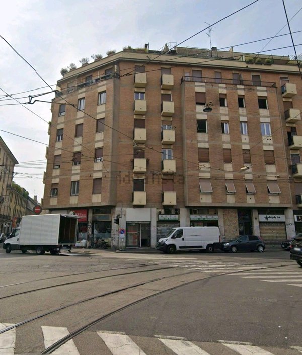 appartamento in vendita a Milano in zona Cadorna