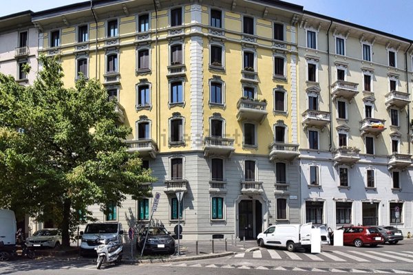 appartamento in vendita a Milano in zona Guastalla