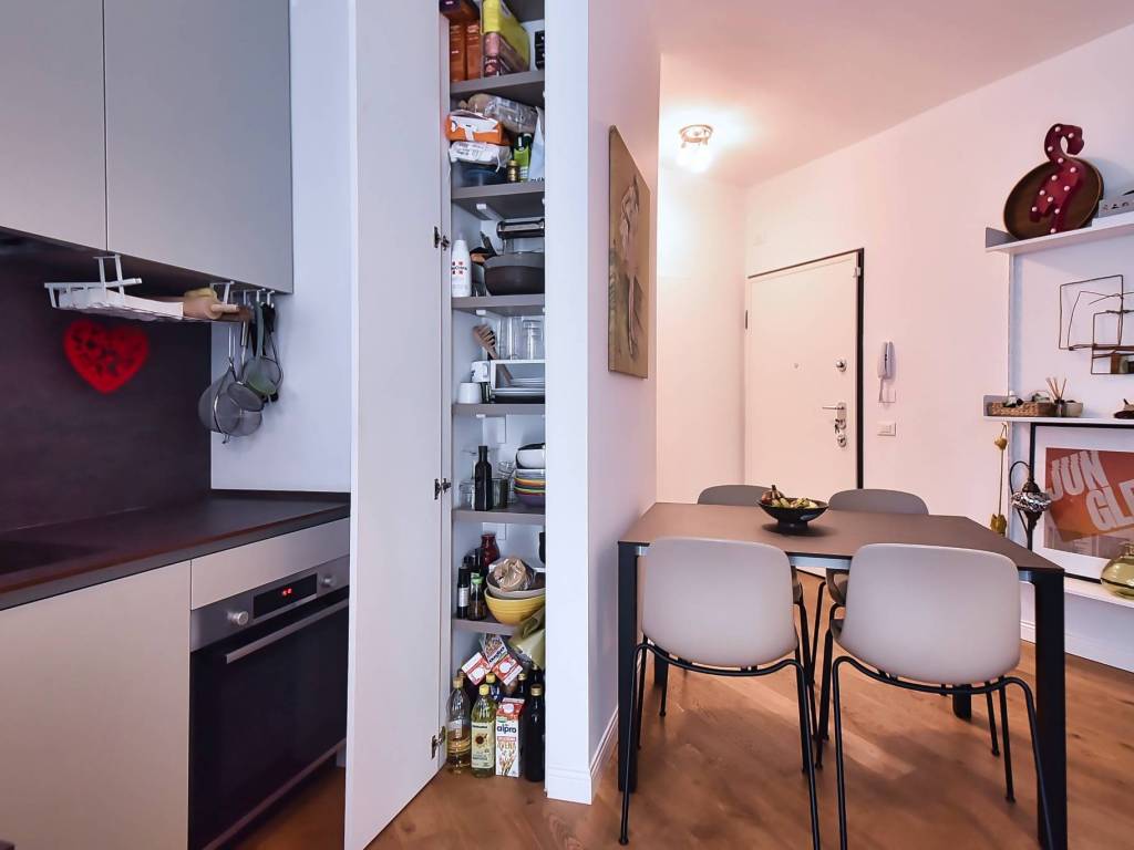 appartamento in vendita a Milano