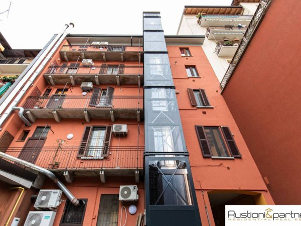 appartamento in vendita a Milano
