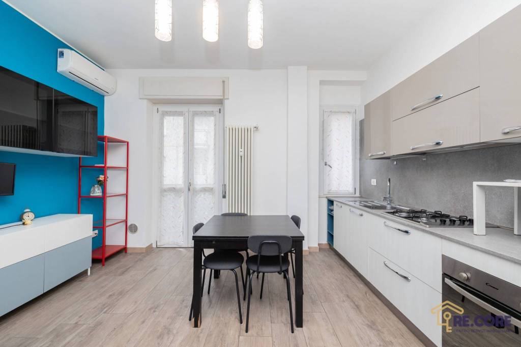 appartamento in vendita a Milano in zona Piazzale Lodi
