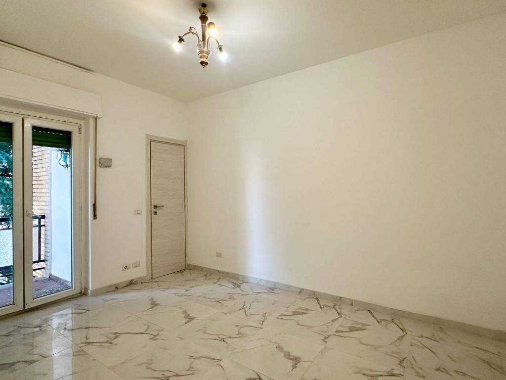 appartamento in vendita a Milano in zona Corvetto
