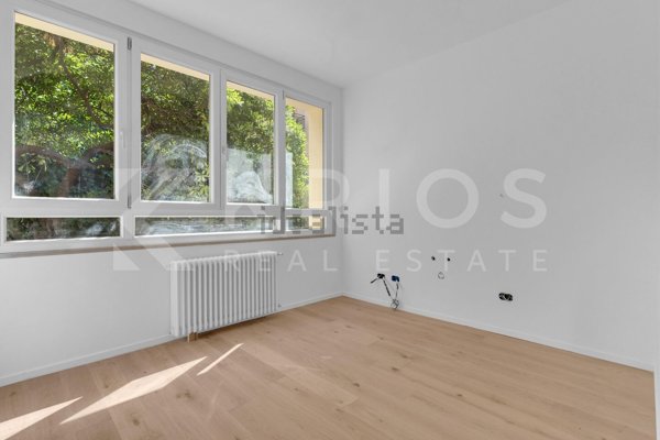 appartamento in vendita a Milano in zona Ghisolfa