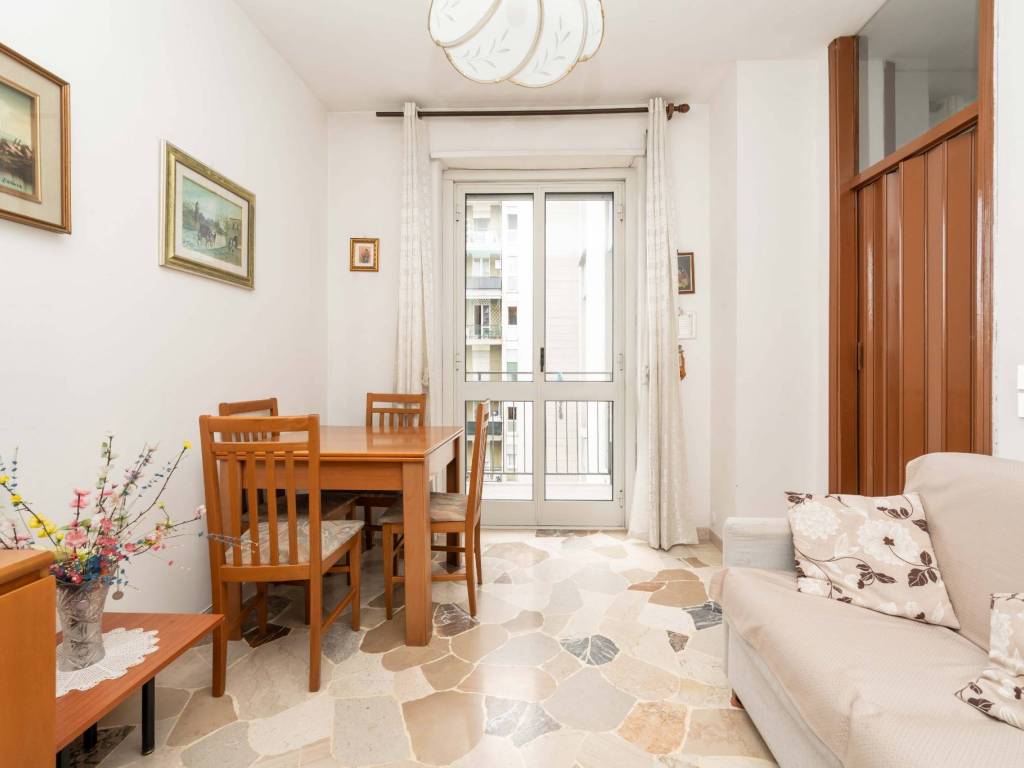 appartamento in vendita a Milano in zona Bovisa