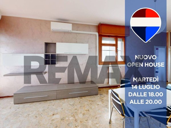 appartamento in vendita a Milano in zona Gratosoglio