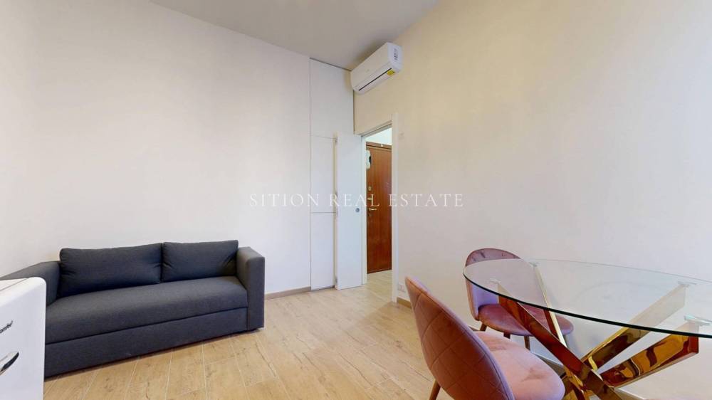 appartamento in vendita a Milano in zona Famagosta