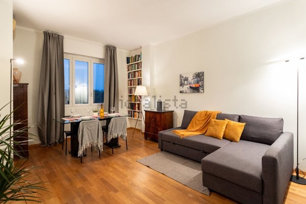 appartamento in vendita a Milano in zona Città Studi