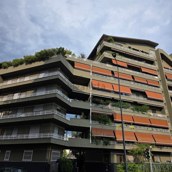 appartamento in vendita a Milano in zona Maggiolina