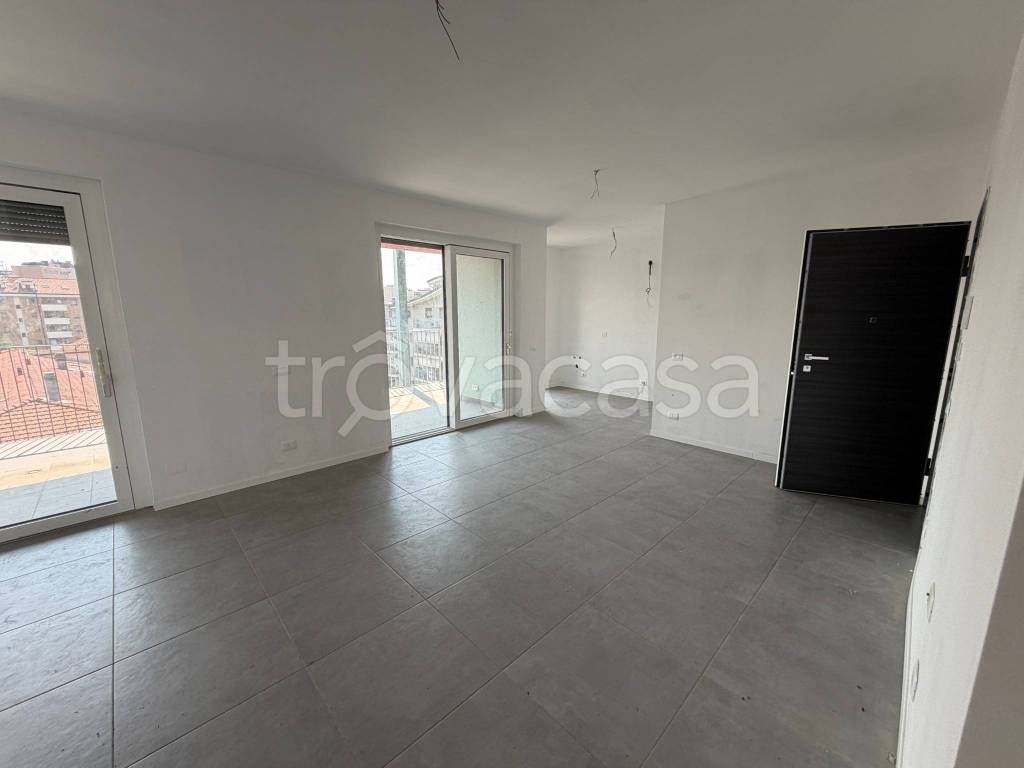 appartamento in vendita a Milano in zona Quarto Cagnino