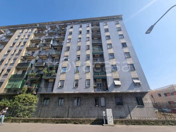 appartamento in vendita a Milano in zona Affori