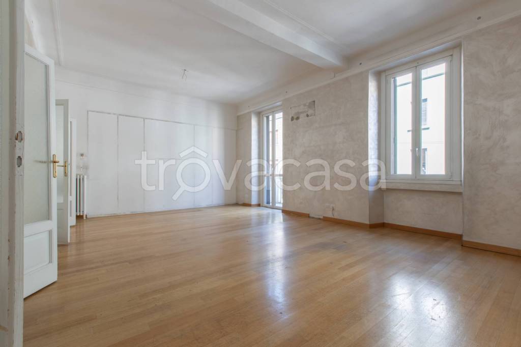 appartamento in vendita a Milano in zona XXII Marzo